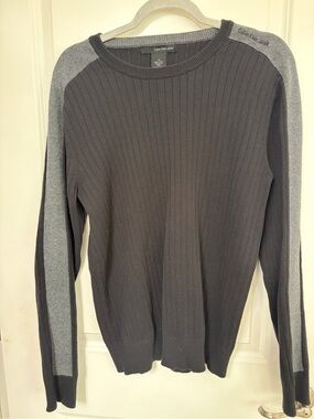 Calvin Klein Jeans Men’s Charcoal and Light Gray Ribbed Crewneck Sweater- Large